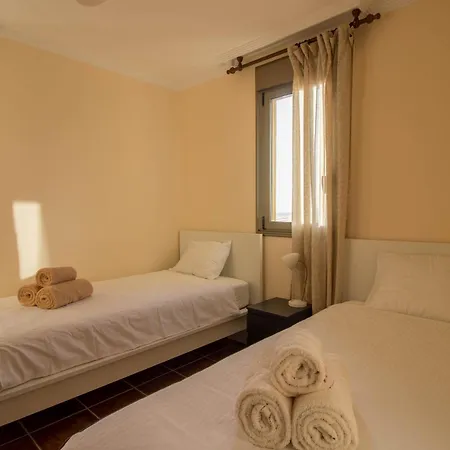 2 Bed House Near The With Swimming Pools 別荘 La Mareta